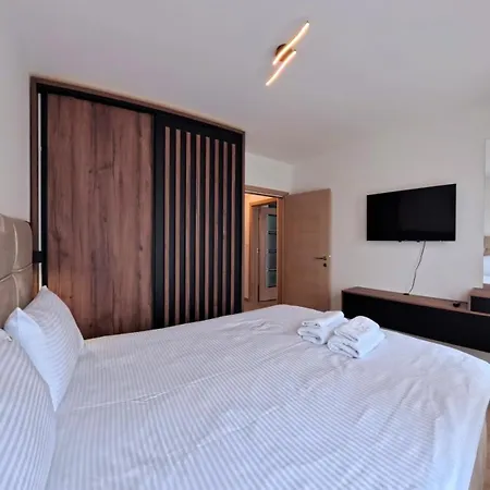 A50 & Free Parking Apartman *