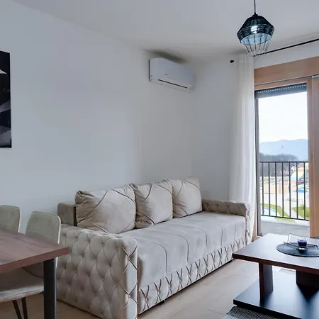 A50 & Free Parking Vrnjci