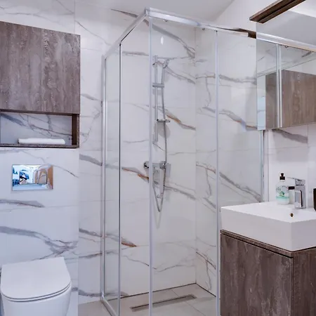 A50 & Free Parking Apartman *